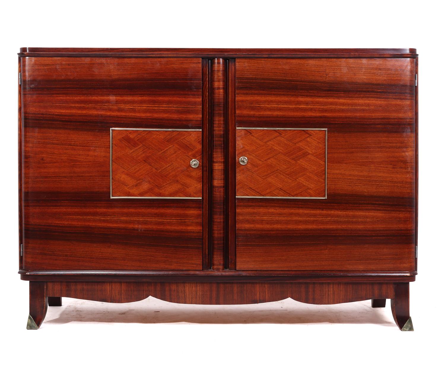 Art Deco sideboard, circa 1930
A French produced art deco sideboard in rosewood with parquetry panel brass hard-wear both doors lockable with keys supplied

Age: 1930

Style: Art Deco

Material: Rosewood

Origin : France

Condition: Very