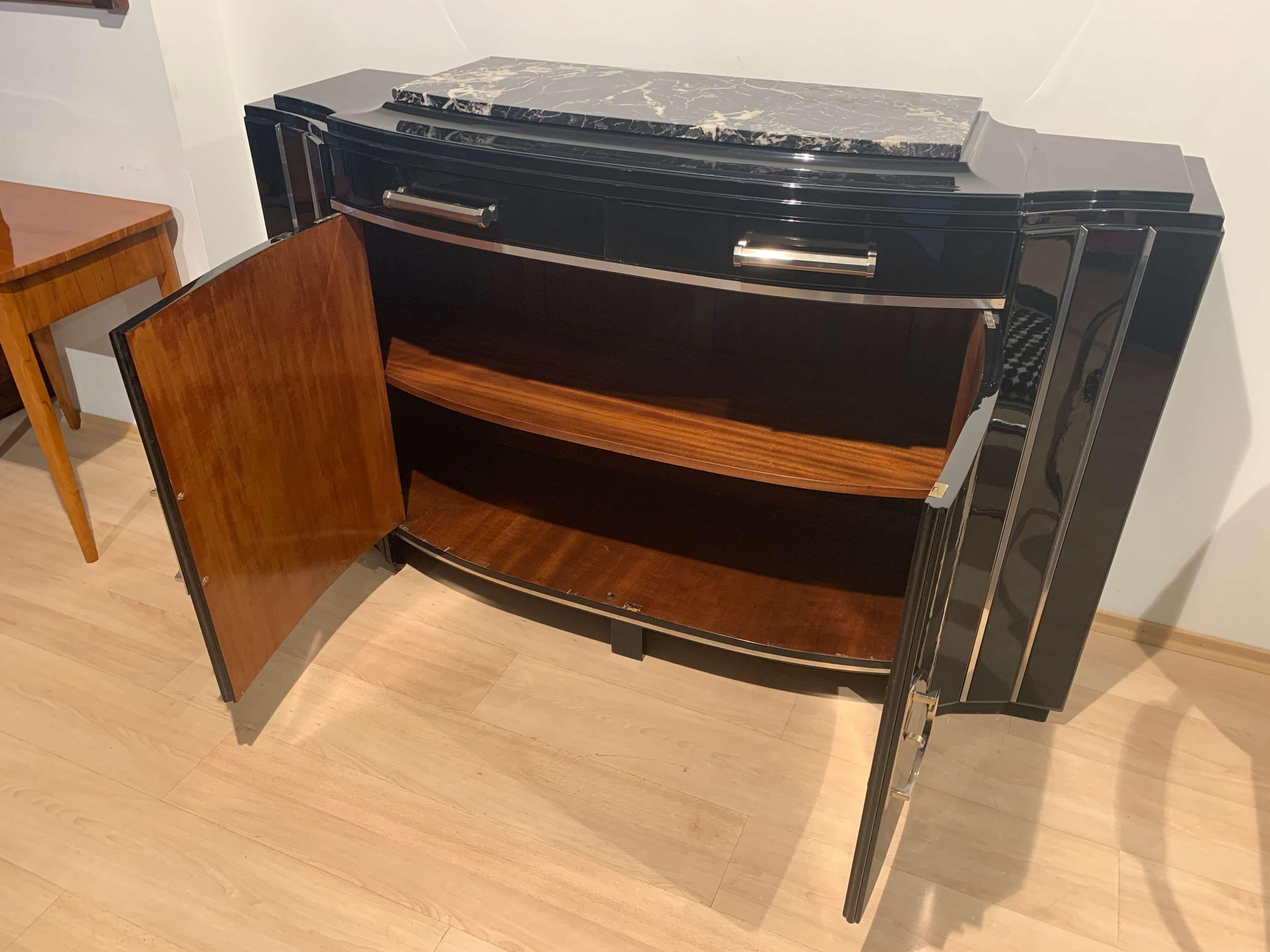 Art Deco Sideboard, Curved Front, Black, Mahogany and Chrome, France, circa 1930 (Poliert)