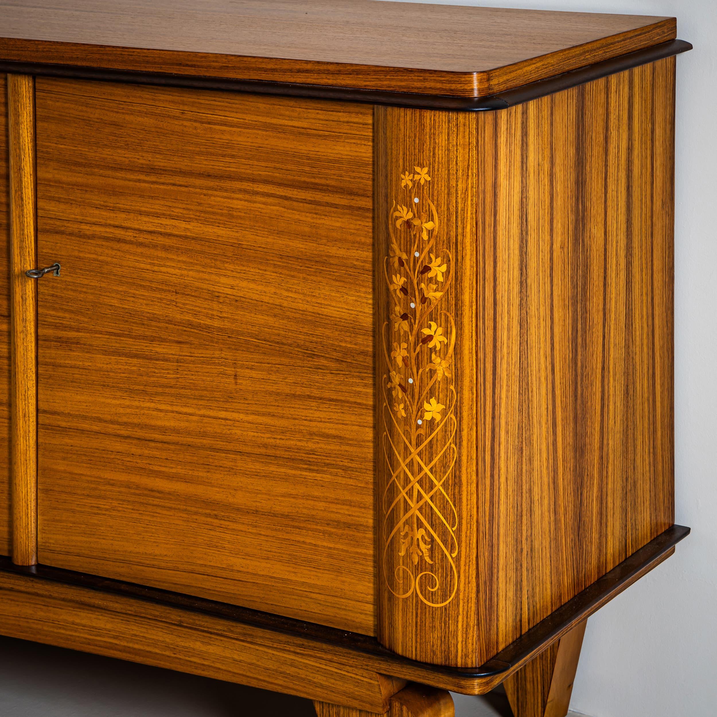 Ottone Credenza Art Déco, Francia, 1920 circa in vendita