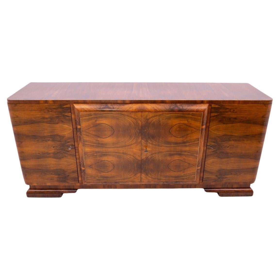 Buffet Art déco des années 1940, Pologne. Après la rénovation. en vente