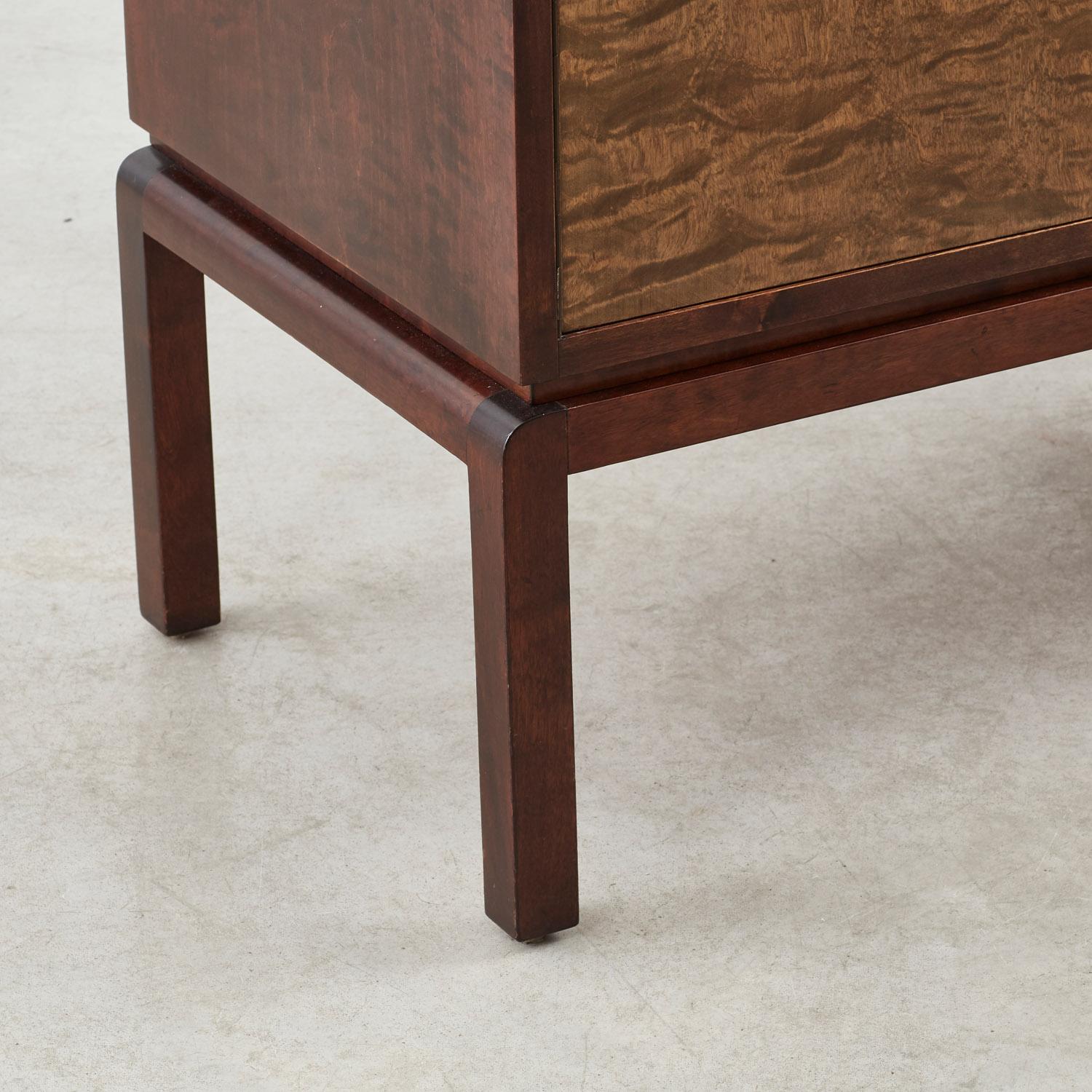 Mid-20th Century Art Deco sideboard in birch - Sweden, 1930s For Sale