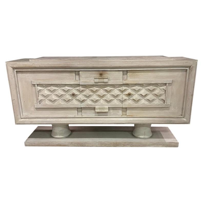 Art Deco Sideboard in Bleached Oak, by Charles Dudouyt, circa 1930-1940 en vente