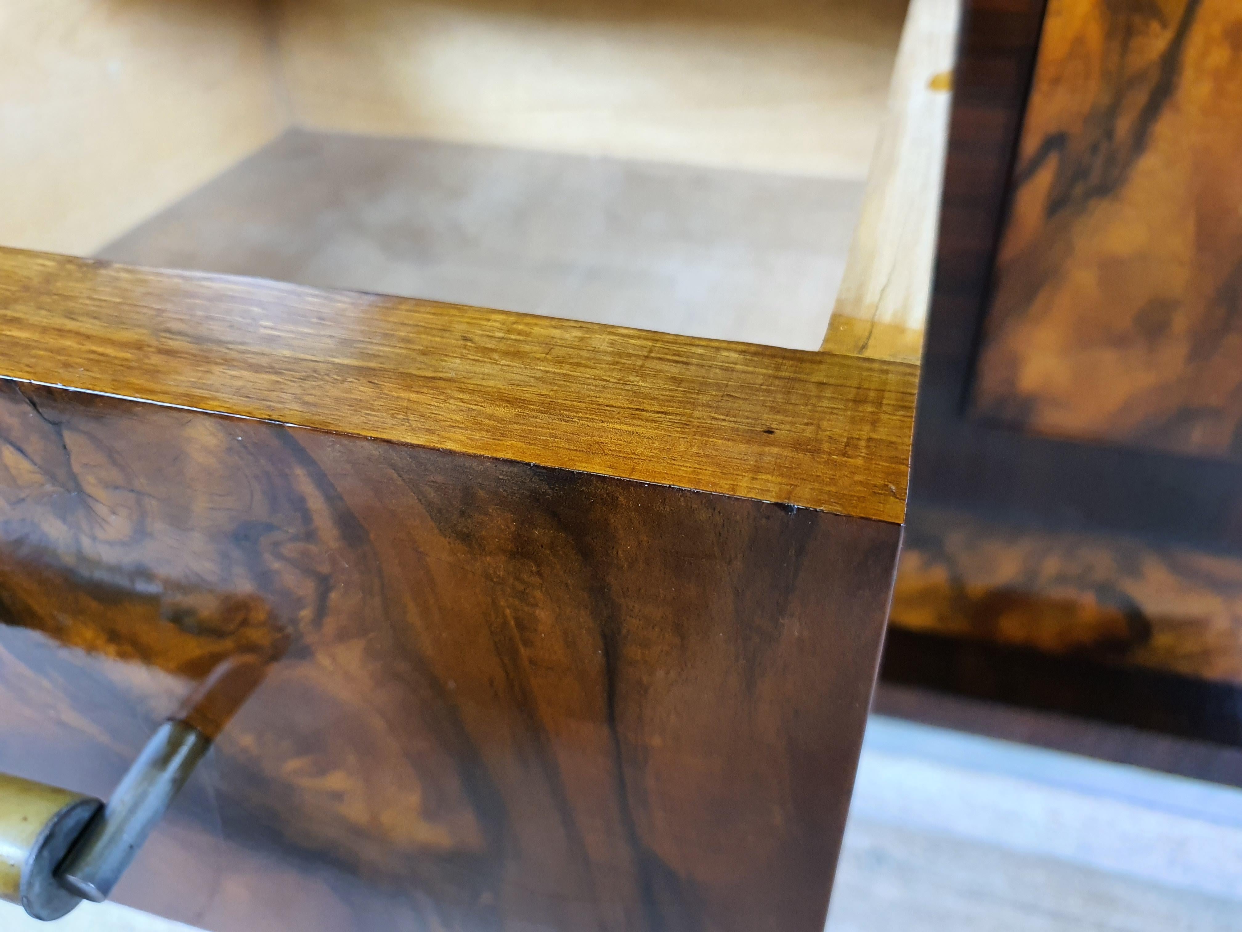 Art Decò Sideboard in Briar with Mirror 3