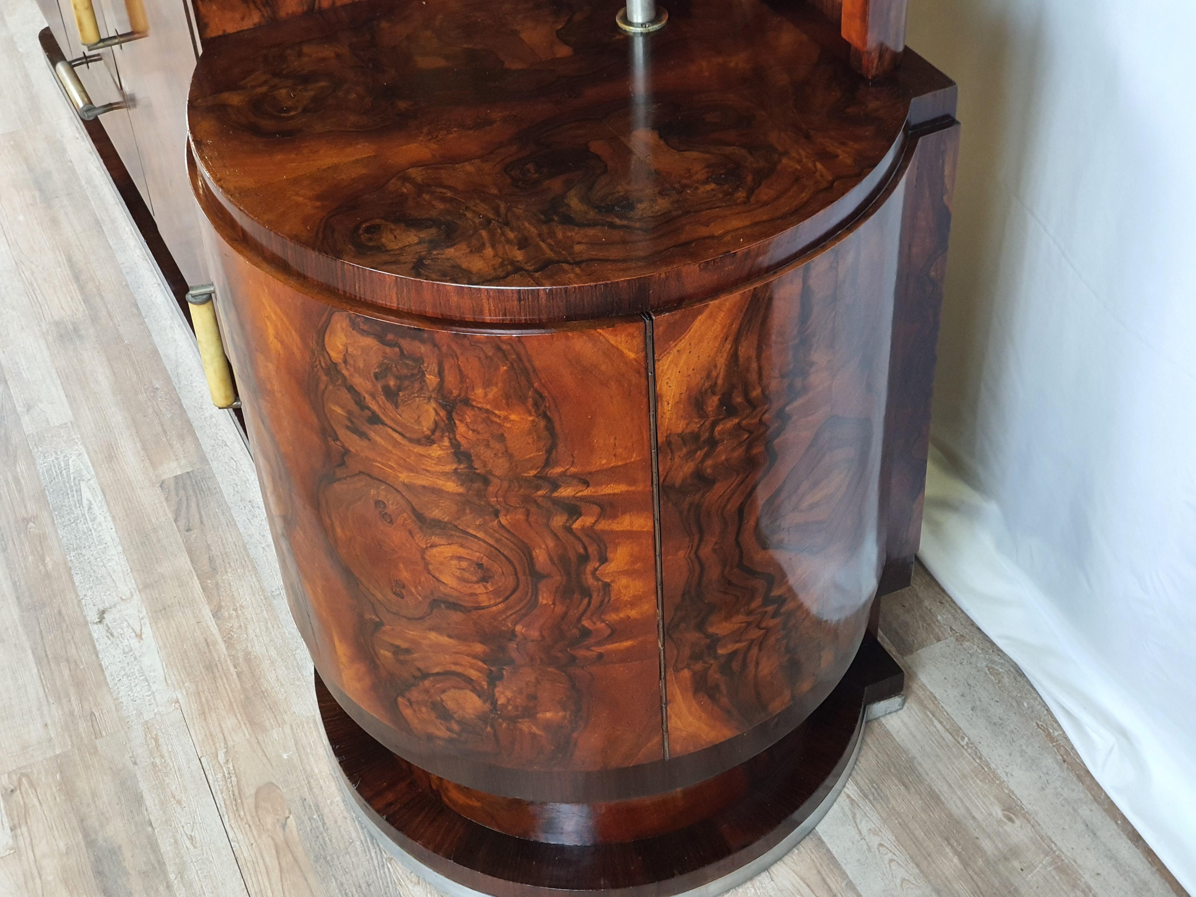 Art Decò Sideboard in Briar with Mirror 8