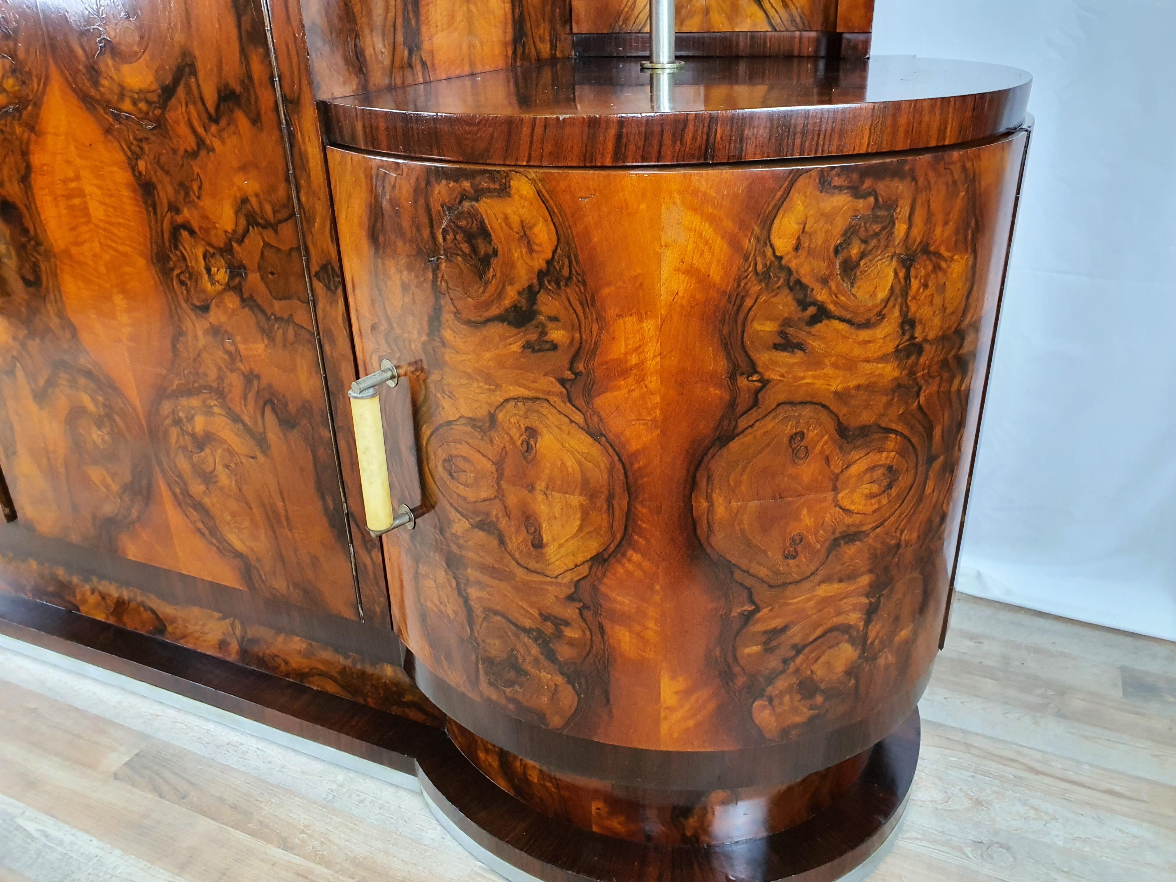 Art Decò Sideboard in Briar with Mirror 9
