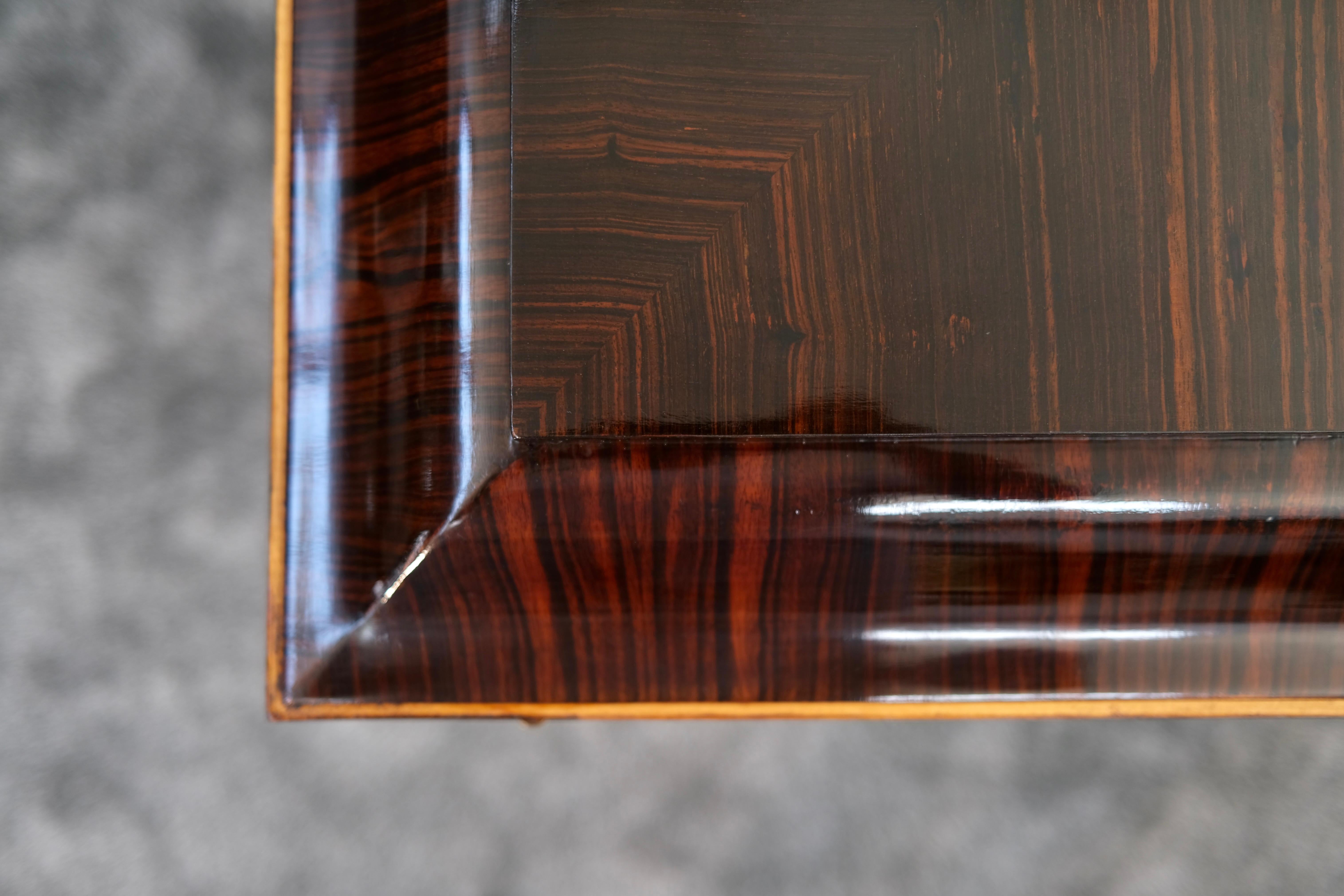 Art Deco Sideboard in Macassar with Hidden Drawers, France 1930s im Angebot 1