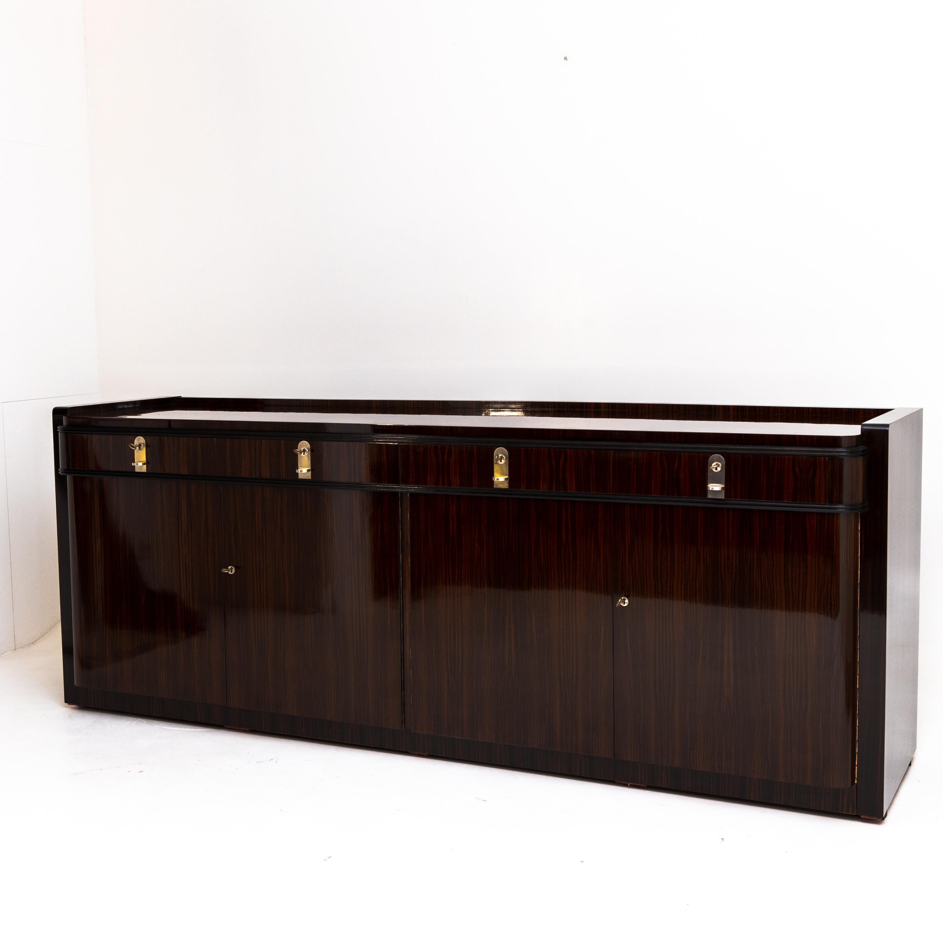 Art Deco Sideboard in the Style of Bruno Paul, Germany, 1920s In Good Condition In Greding, DE