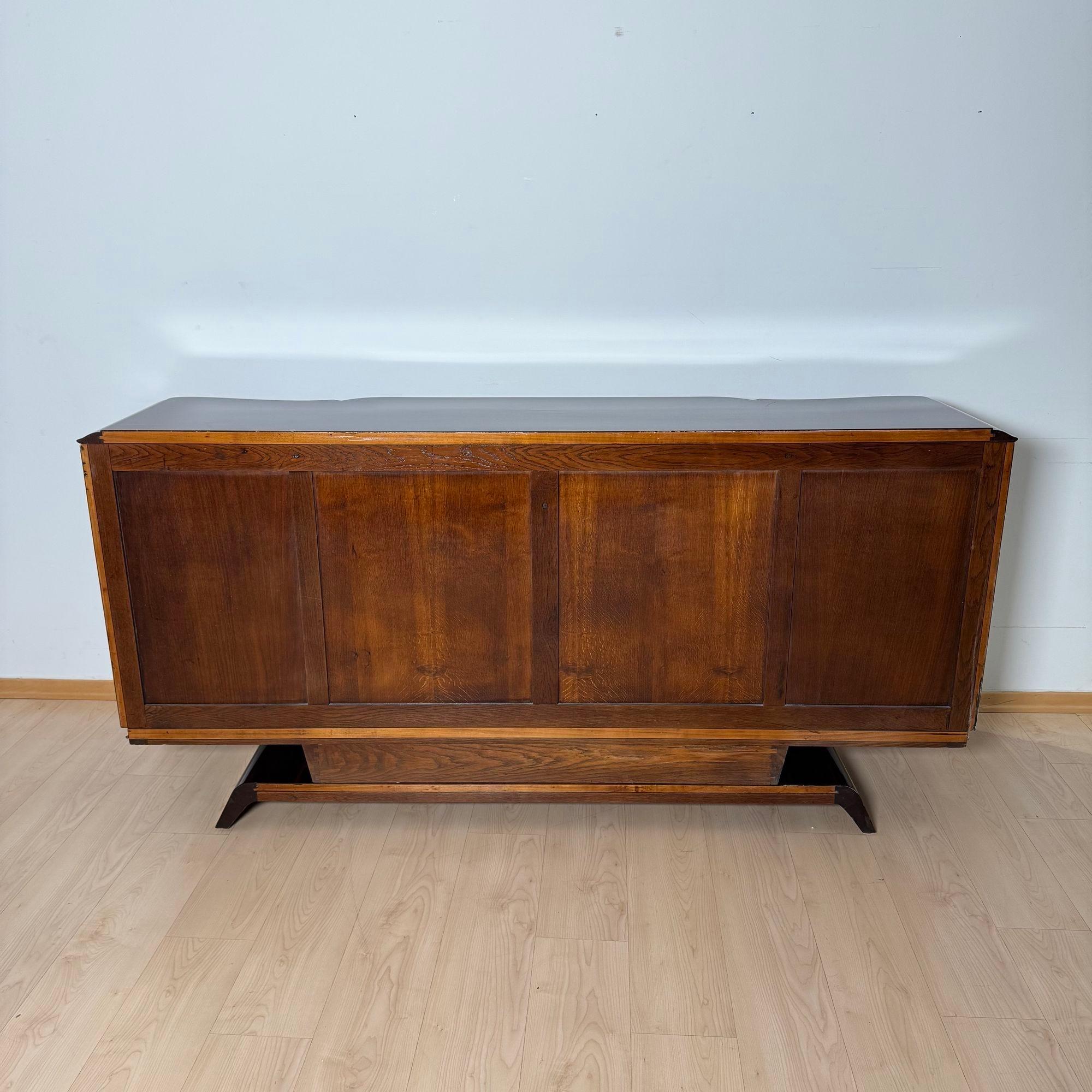 Buffet Art Deco, Ebène de Macassar et laiton, Paris circa 1930 en vente 12
