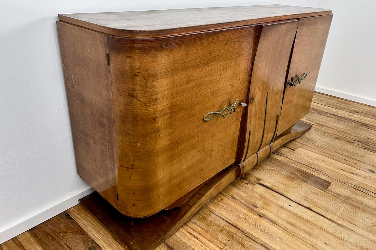 Original Art Deco furniture from a time full of life and elegance. We get all of our furniture unrestored so that we can be sure that it is really original. We then offer these as original until we recondition the furniture in our workshop and then