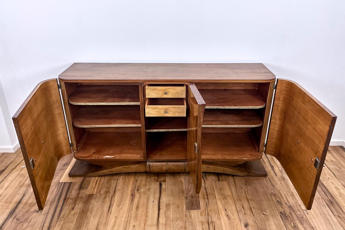 Art Deco Sideboard Made of Rosewood with Brass Applications, Paris, around 1920 For Sale 2