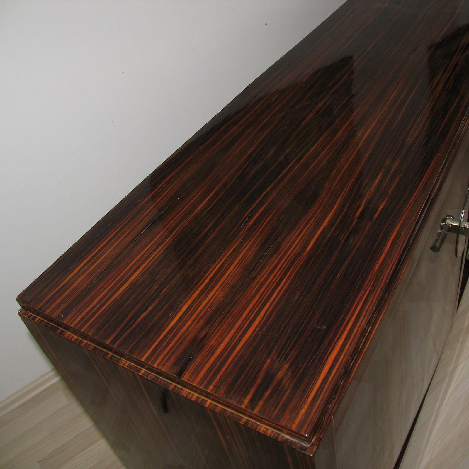 Art Deco Sideboard Veneered in Macassar, France, 1940s For Sale 2