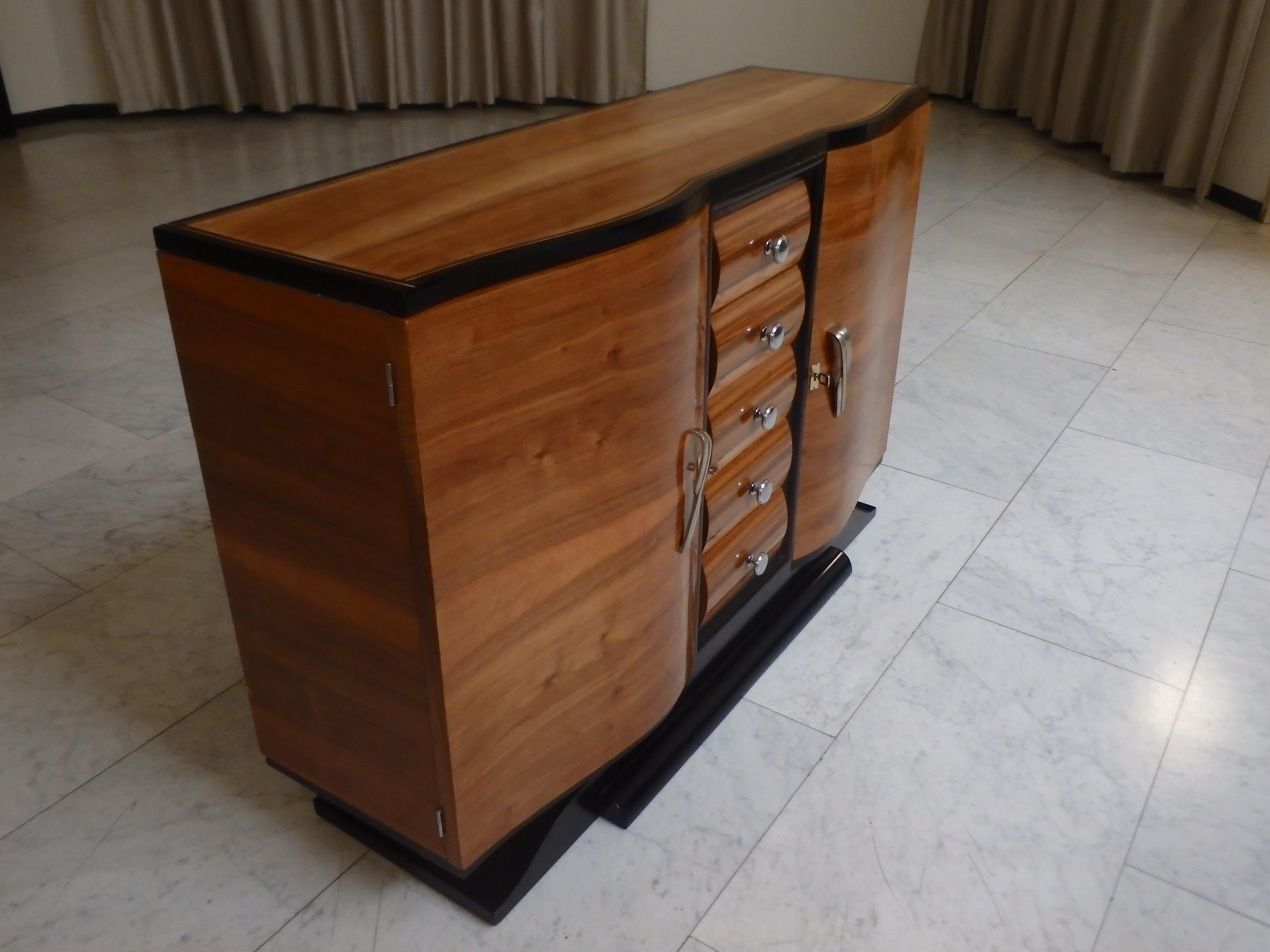 Art Deco Sideboard with 5 Drawers Rounded Doors Chrome Handles Mustache Foot For Sale 3