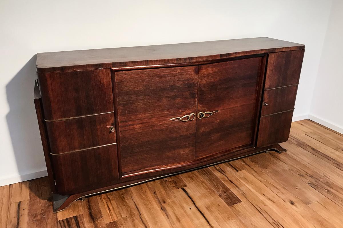 Art Deco Sideboard with Fine Rosewood Veneer and Brass Strips from Paris, 1925 For Sale 3