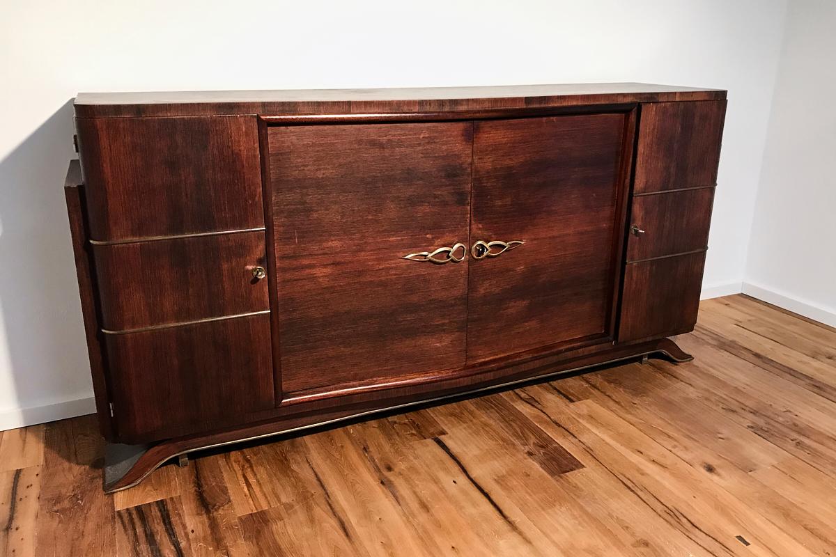 Art Deco Sideboard with Fine Rosewood Veneer and Brass Strips from Paris, 1925 For Sale 5