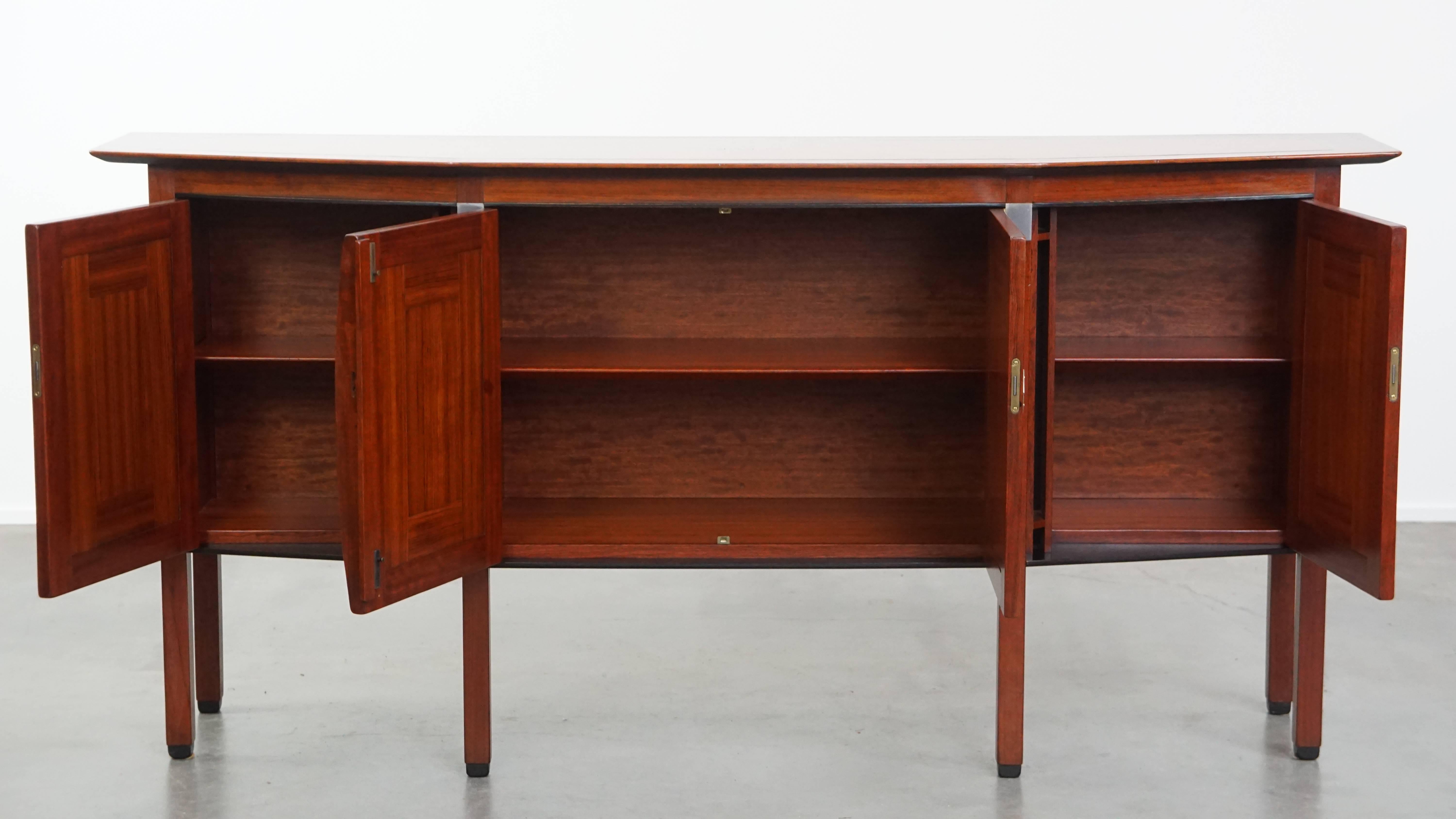 Offered is this beautiful and well-preserved Art Deco Schuitema design sideboard from the Decoforma series. 

This well-maintained Art Deco sideboard is from the Dutch top brand Schuitema and comes from the Decoforma series. It fits seamlessly into