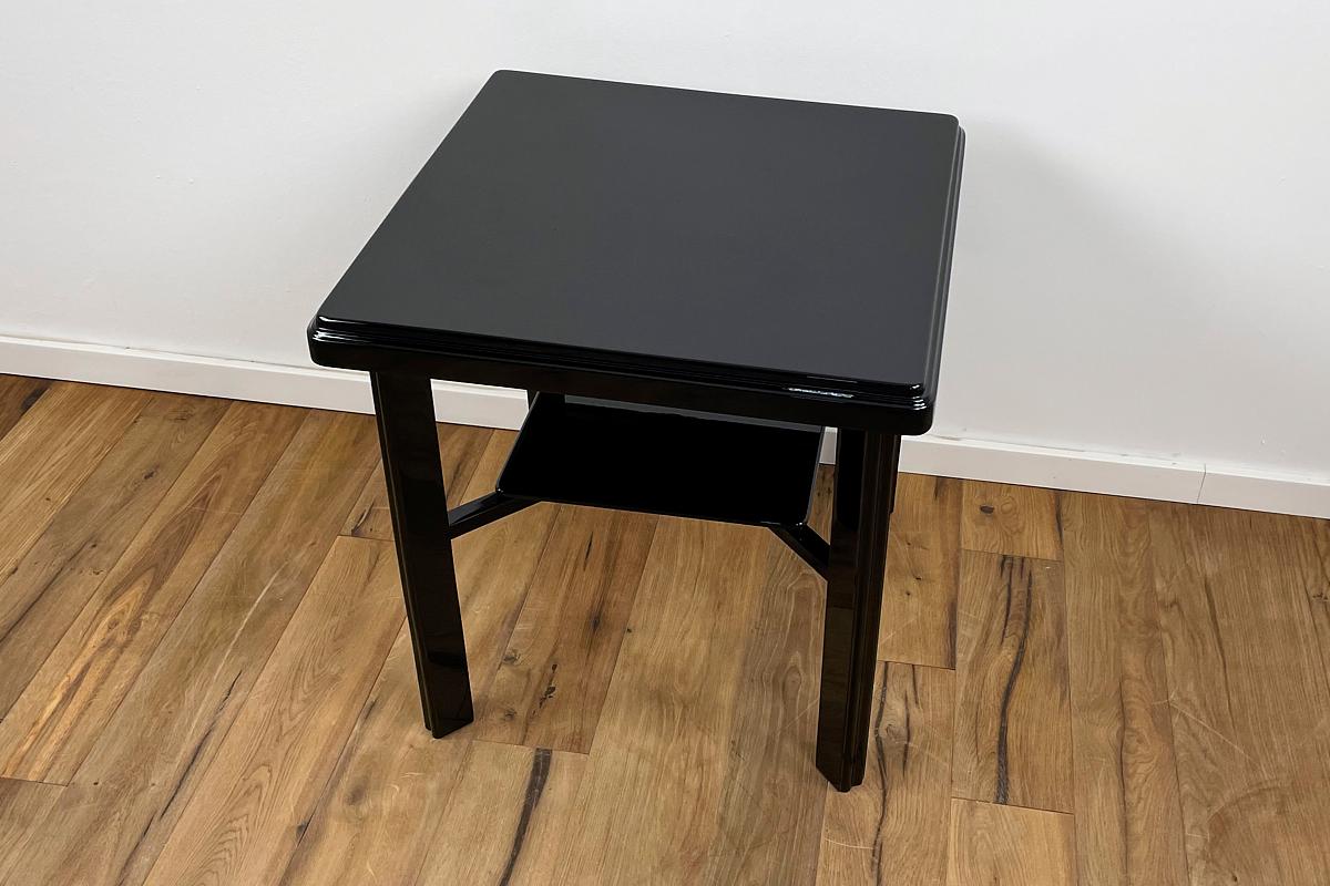 Art Déco Sidetable Around 1935 from Germany in Highgloss Black Lacquer For Sale 8