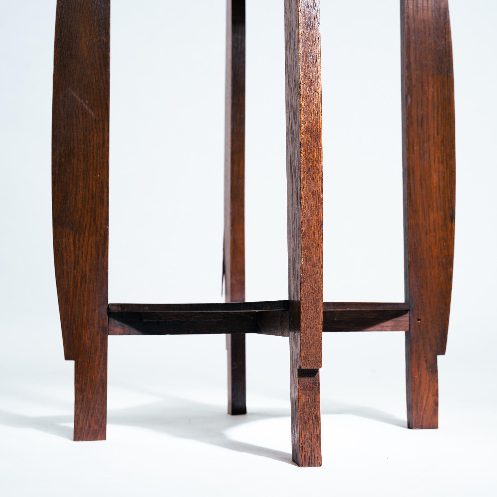 Ébène Table d'appoint Art déco en Oak Oak et Wood Wood Wood, Pays-Bas, années 1920 en vente