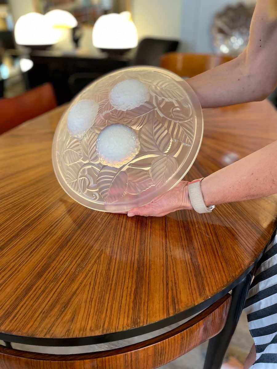 Art Déco Art Deco Signed Frosted glass Valet Tray in vendita