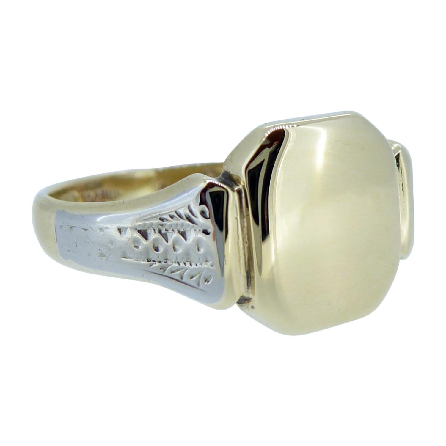 Art Deco Signet Ring in Yellow Gold and White Gold, Hallmarked Chester, 1928