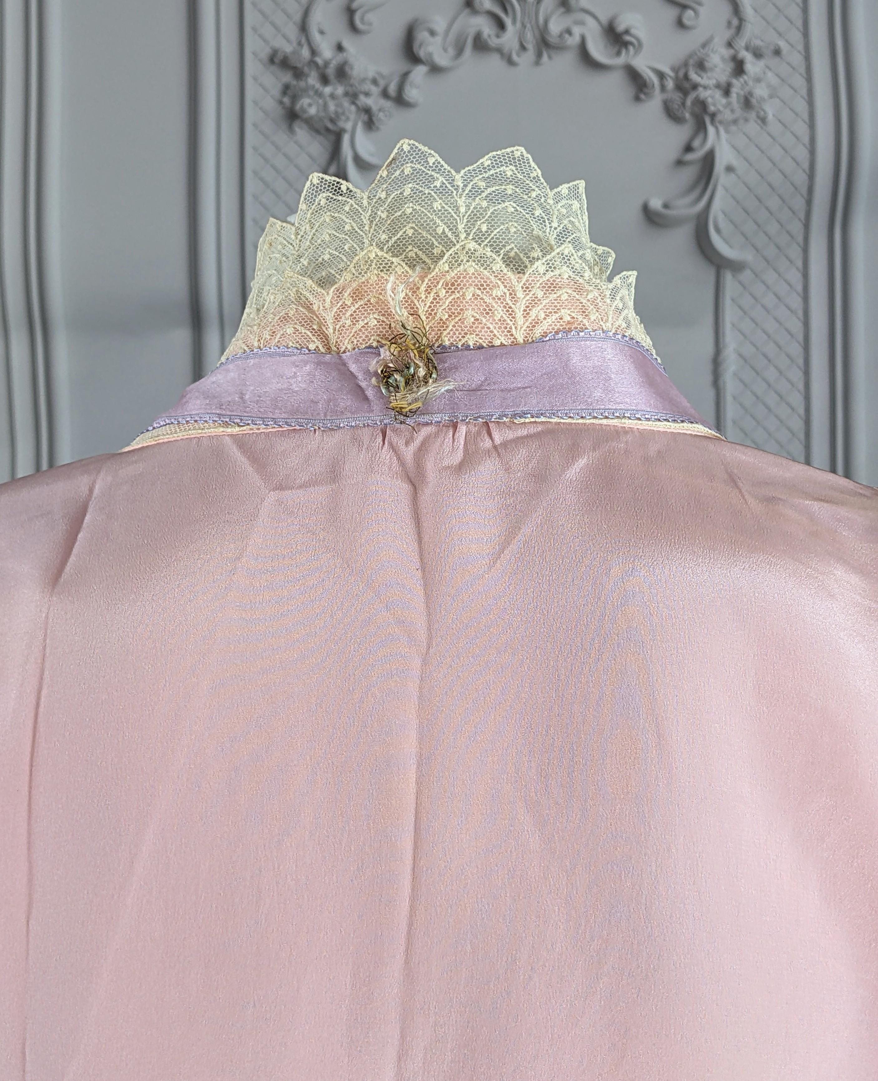 Art Deco Silk Crepe Lace Trimmed Dressing Robe For Sale 6