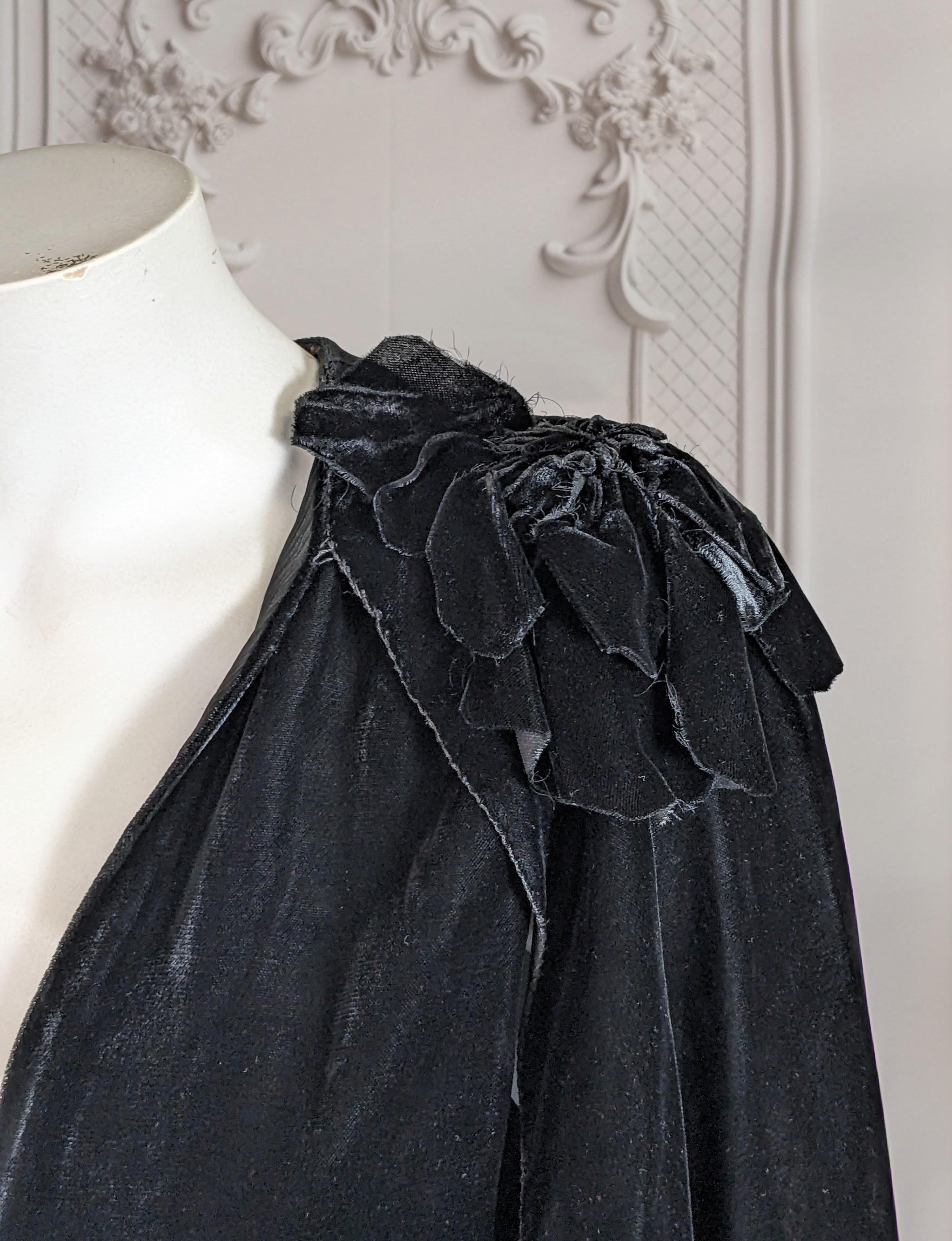Art Deco Silk Velvet Capelet For Sale 2