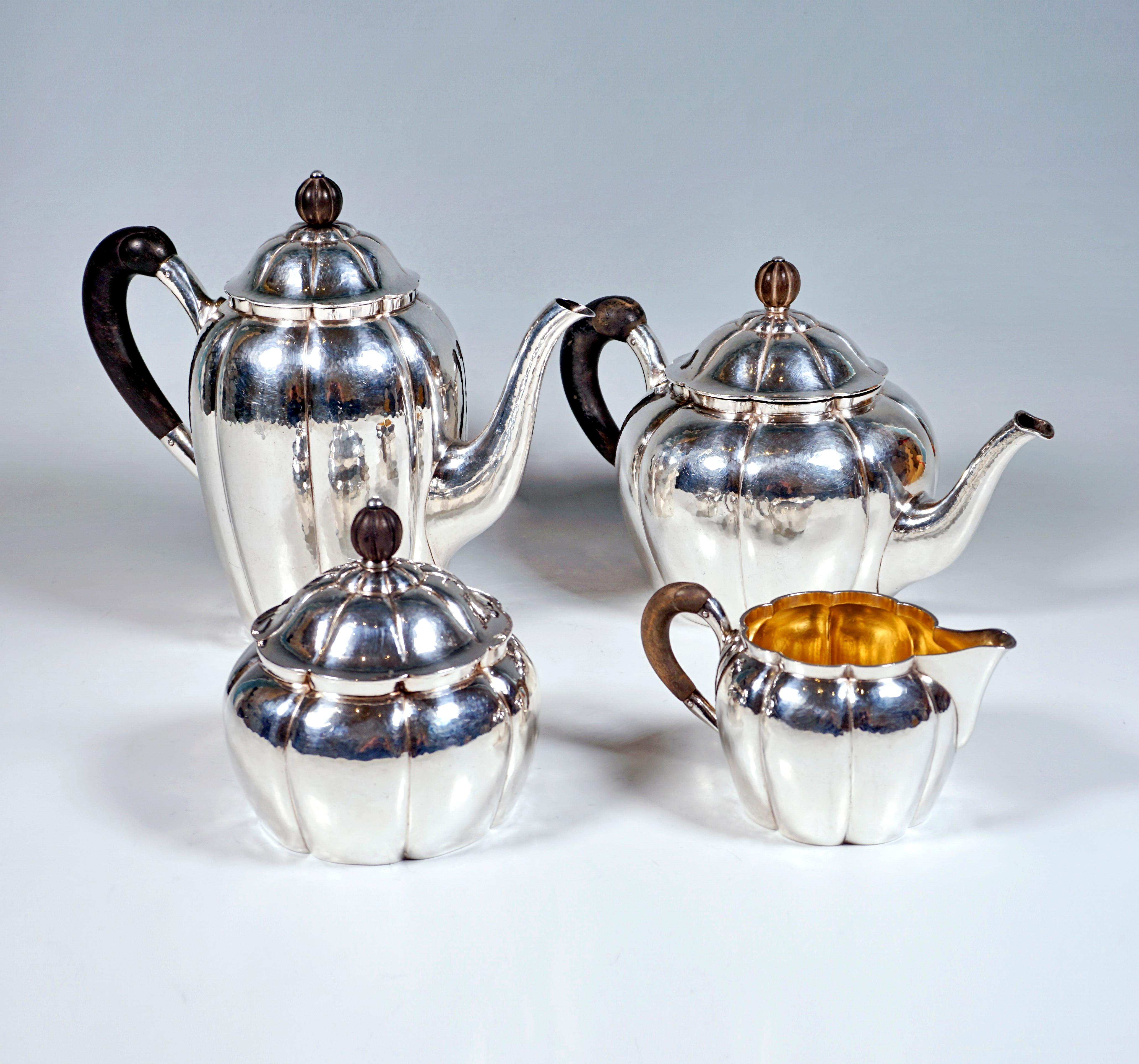 Art Déco Silver 5-Piece Coffee & Tea Set with Tray, Around 1920 For Sale 1