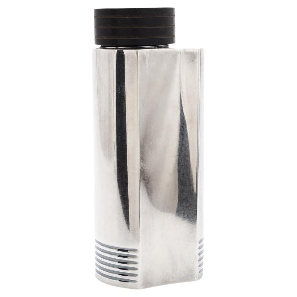 Shaker da cocktail in argento e bachelite Art Deco di Folke Arström