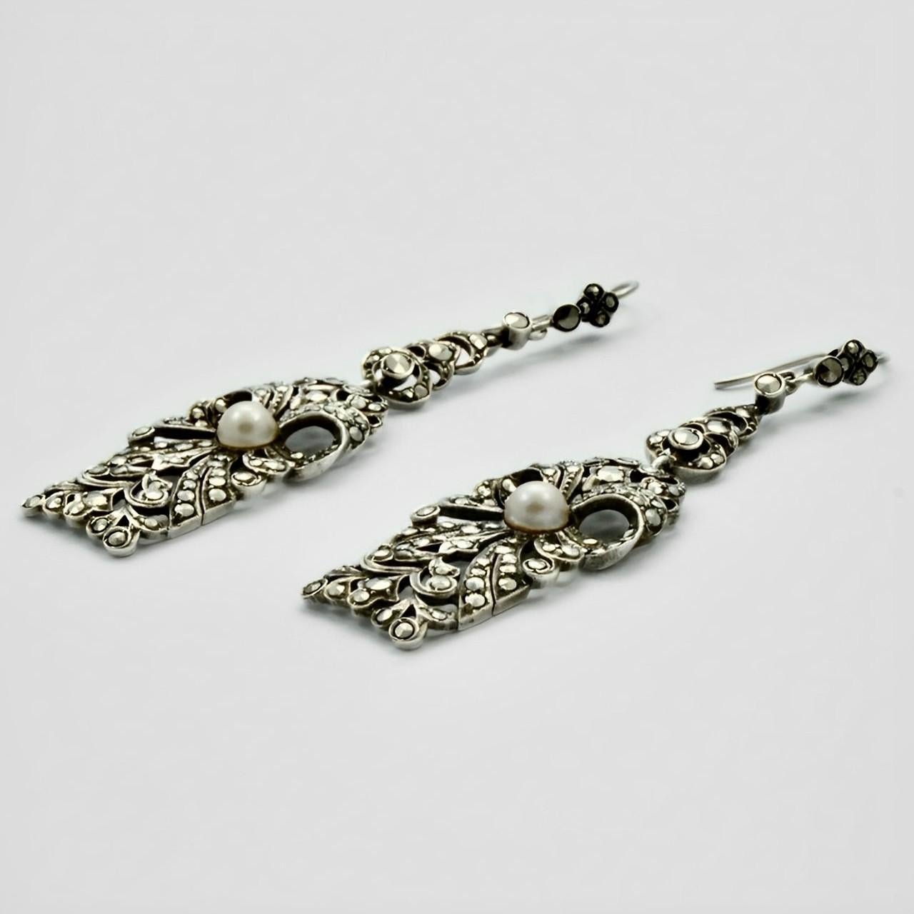 Round Cut Art Deco Silver and Marcasite Earrings set with Mabe Cultured Pearls circa 1920s For Sale