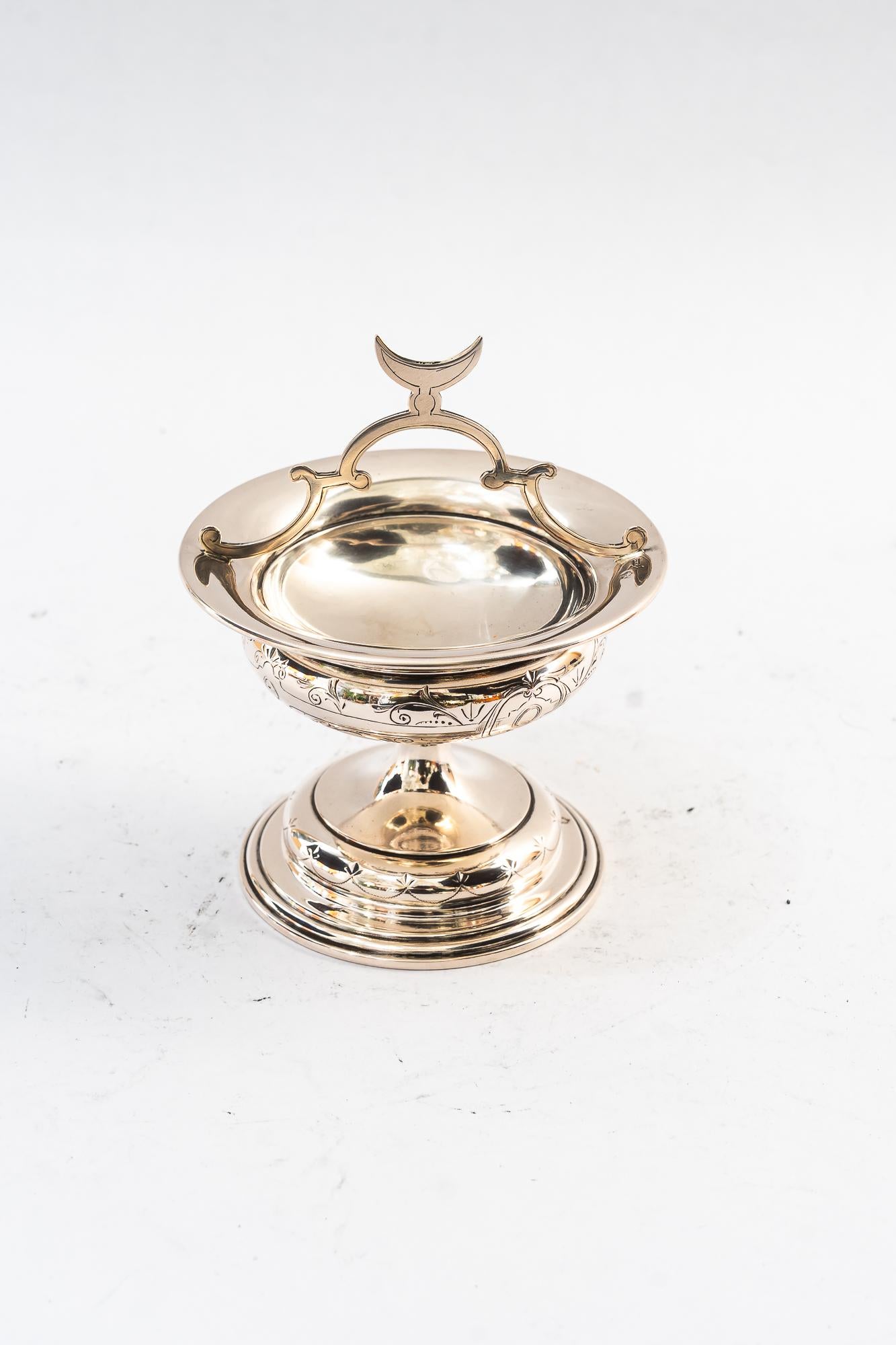 Bol en argent Art Déco des années 1920
Uniquement polie