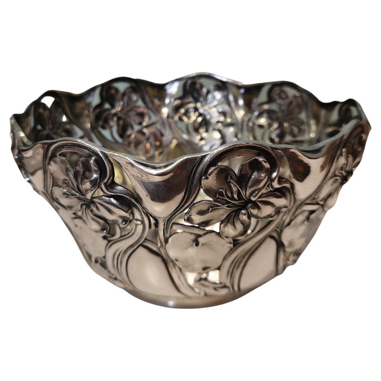Art Deco Silver Bowl For Sale at 1stDibs