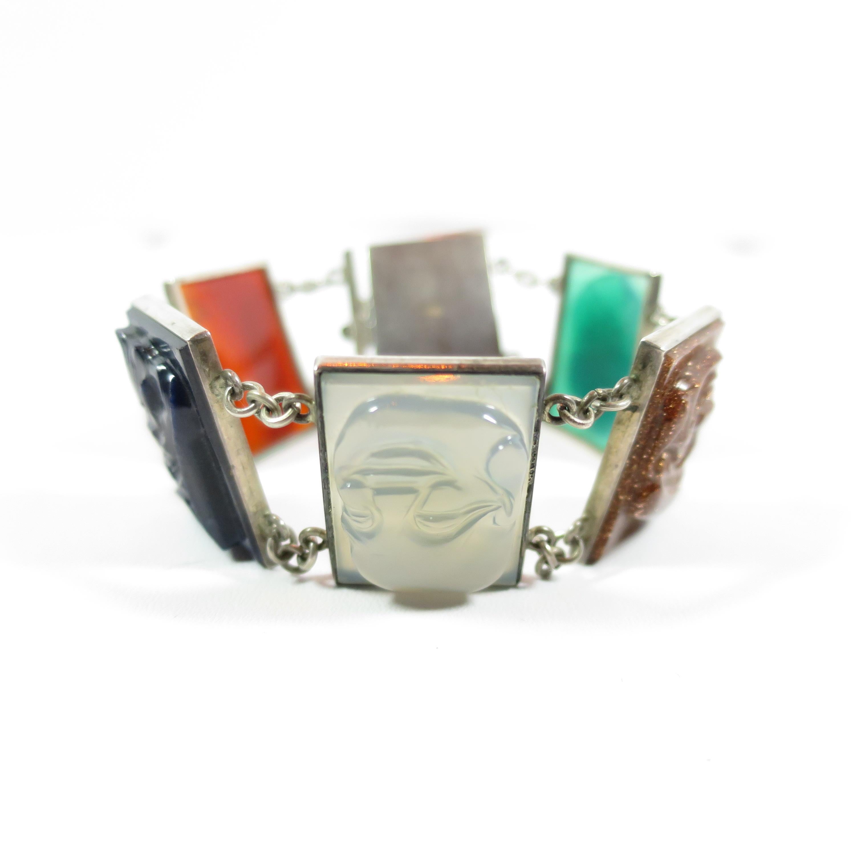 Art Deco Silver Carved Semi-Precious Stones Bracelet, Chinese Deities 1920s For Sale 9