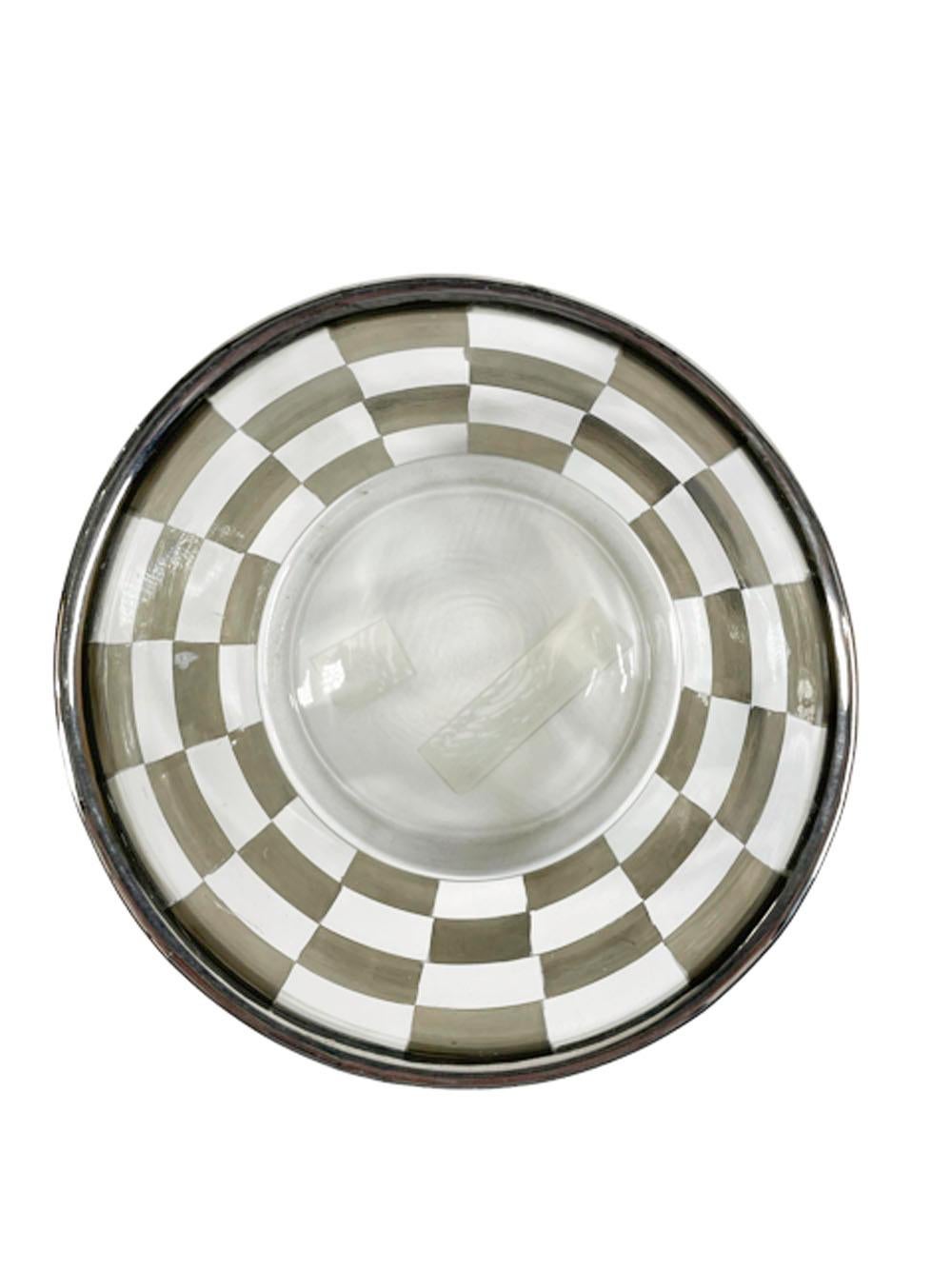 Silber karierter Art-Déco-Cocktailshaker, Krug, Eisschale und sechs Trinkgläser im Angebot 3