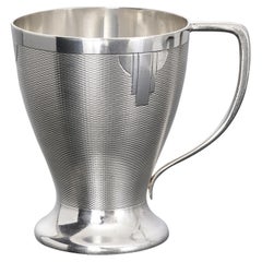 Taza Art Déco de plata para niño