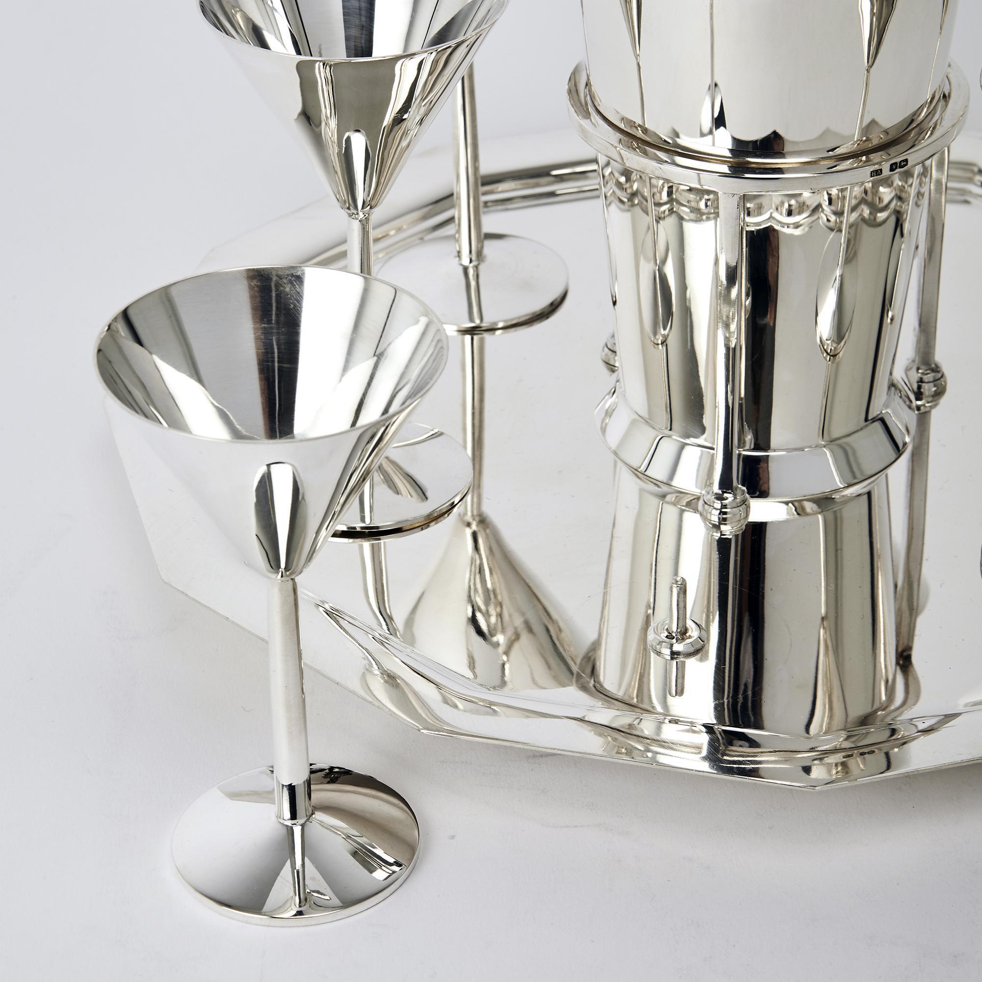 Mid-20th Century Art Deco Silver Cocktail Set