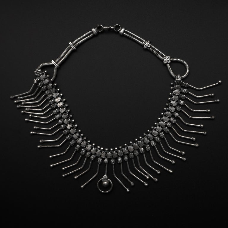 Art Deco Silver Collar Necklace For Sale at 1stDibs
