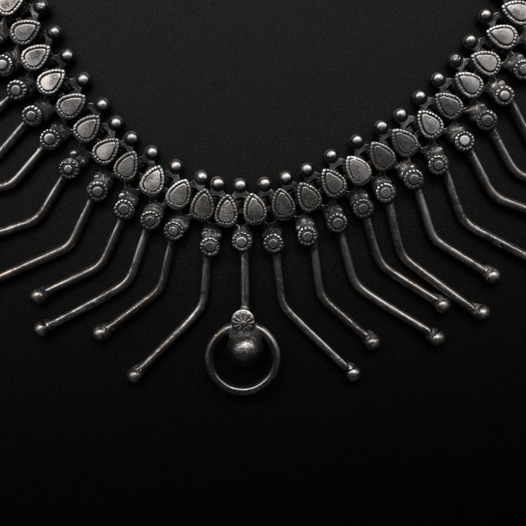 Art Deco Silver Collar Necklace For Sale at 1stDibs