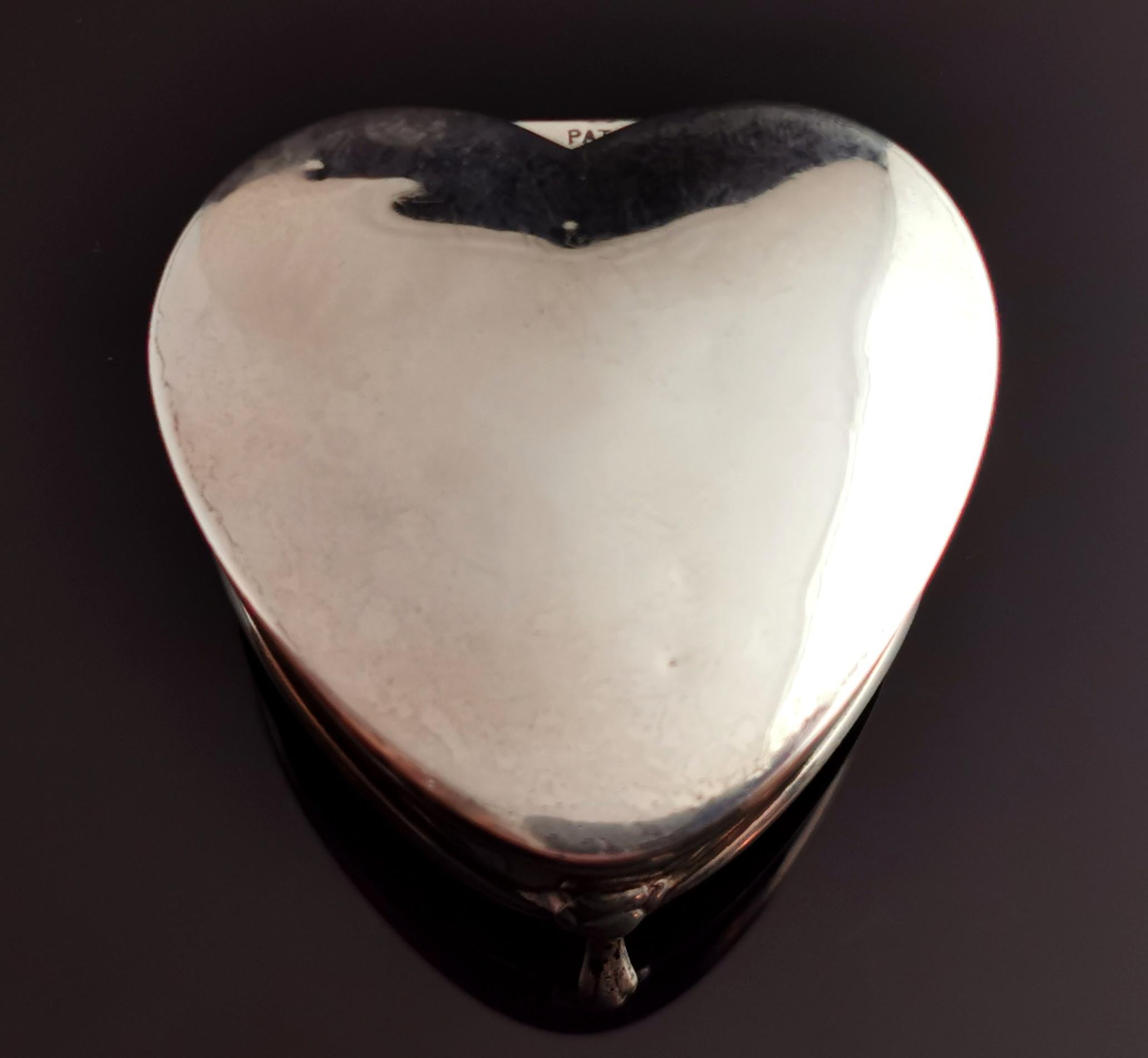 Art Deco Silver Heart Shaped Jewelry Box 1