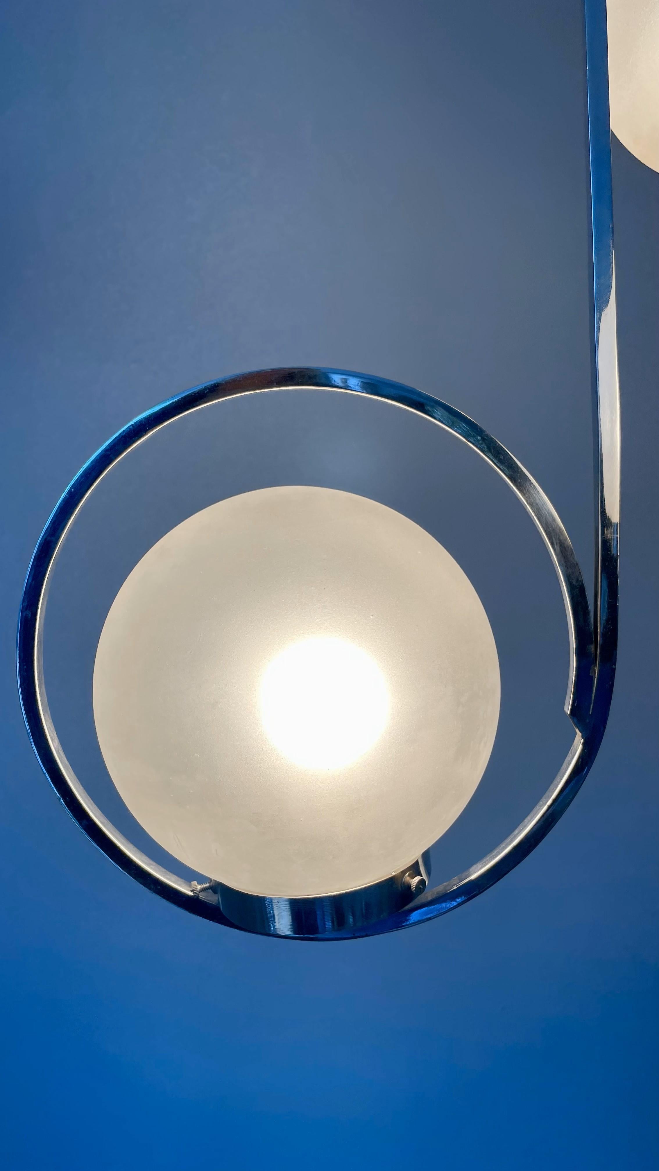 Art Deco Silver Lamp with Three Sphere Shades For Sale 12