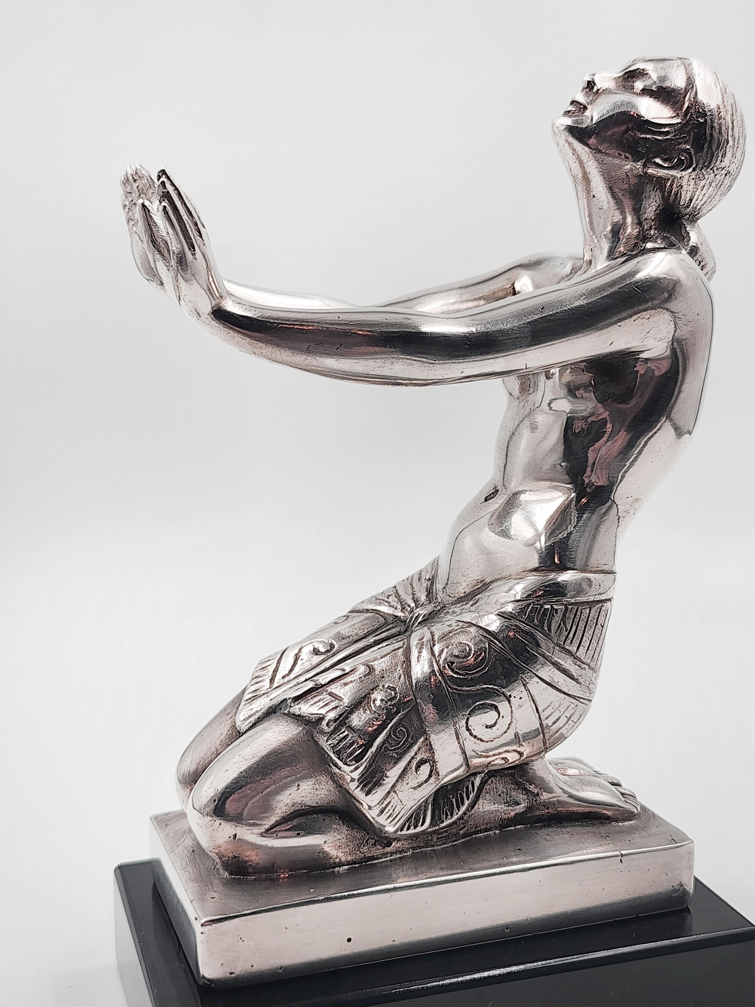 Art Deco silver metal bookends by Pierre Le Faguays In Good Condition For Sale In Autonomous City Buenos Aires, CABA