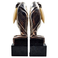 Art Deco Silberne Metall Buchstützen mit Pelikanen von Marcel-André Bouraine