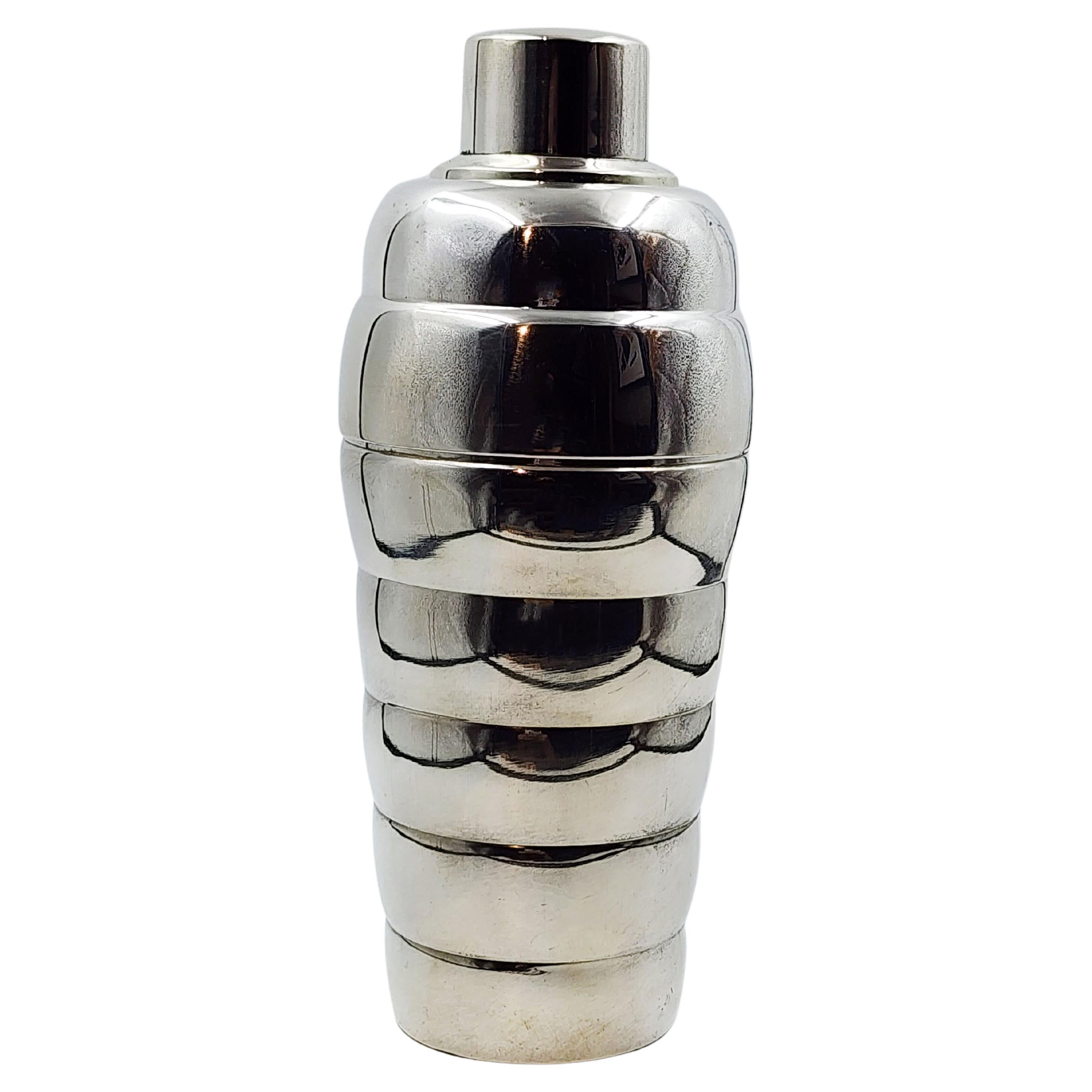 Art Deco silver metal shaker, Cartier 20th century For Sale