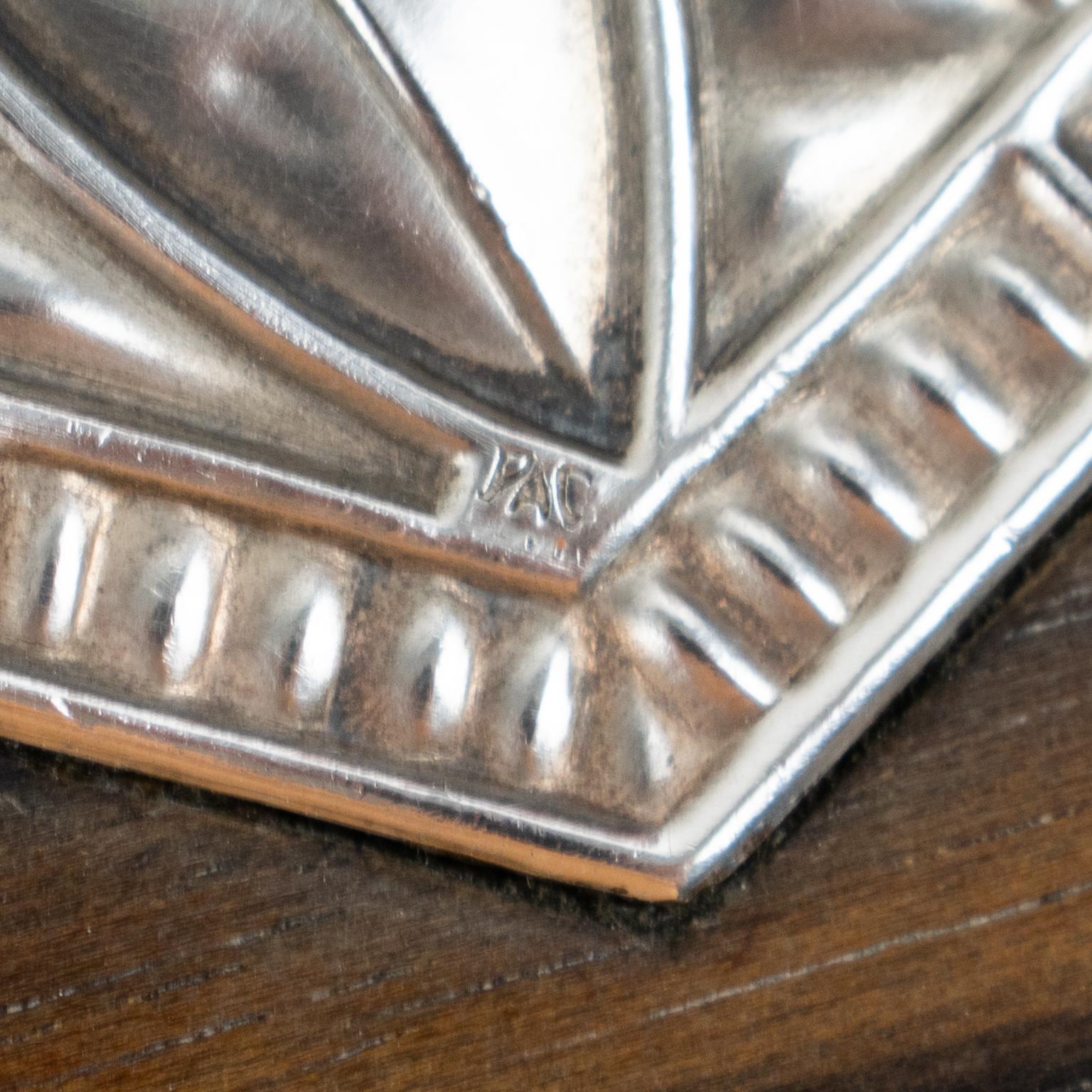 Caja Art Decó de chapa de plata y madera de macasar en venta 5