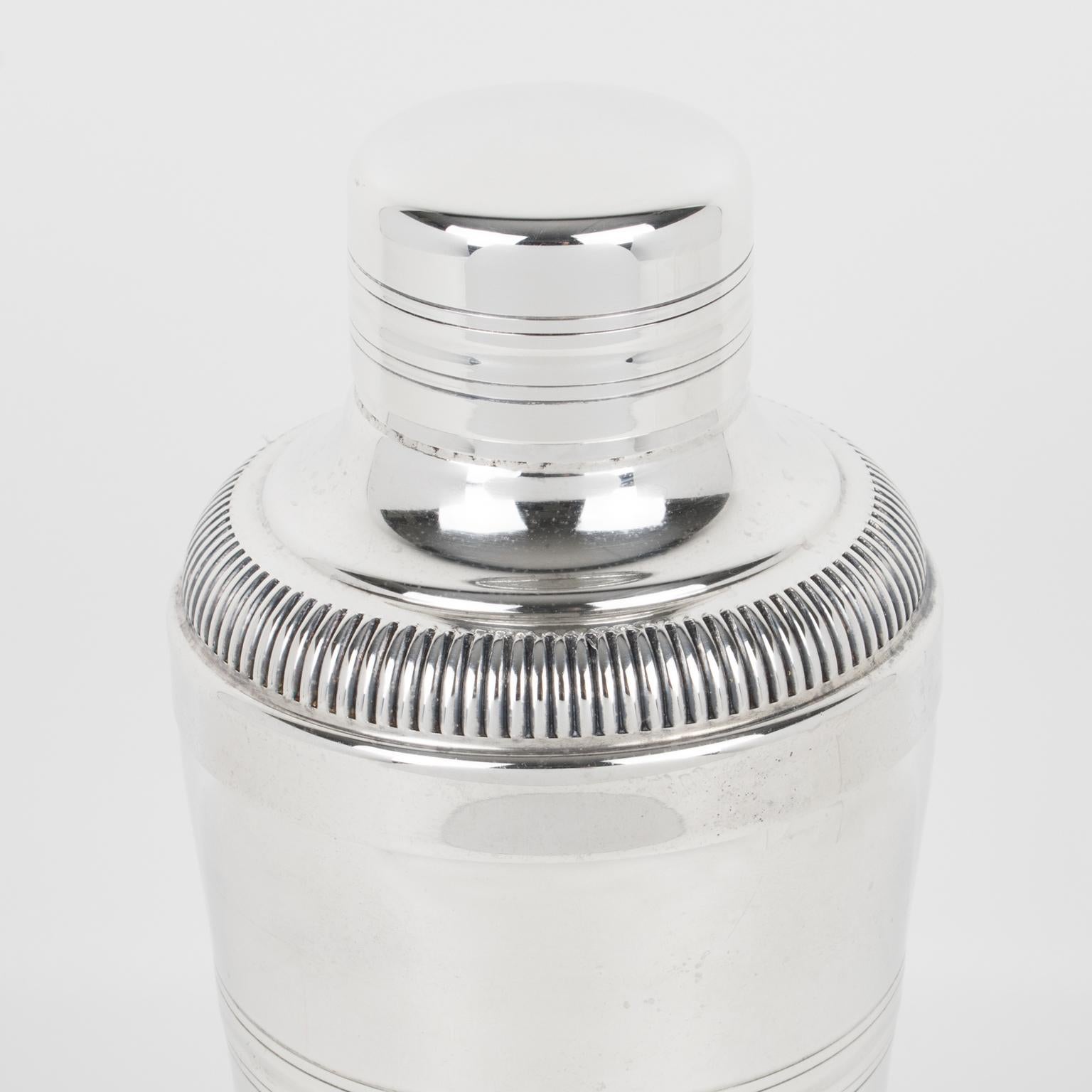 Metal Art Deco Silver Plate Cocktail Shaker by Gelb, Paris 1940s For Sale