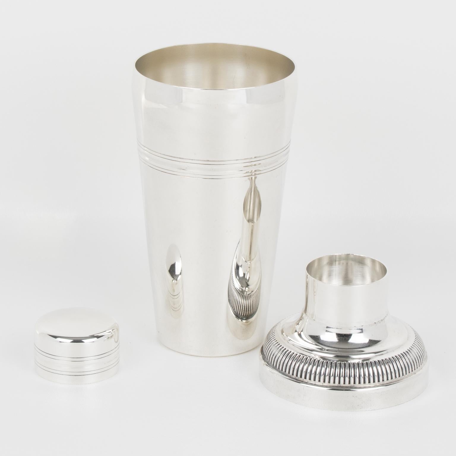 Art Deco Silver Plate Cocktail Shaker by Gelb, Paris 1940s For Sale 2