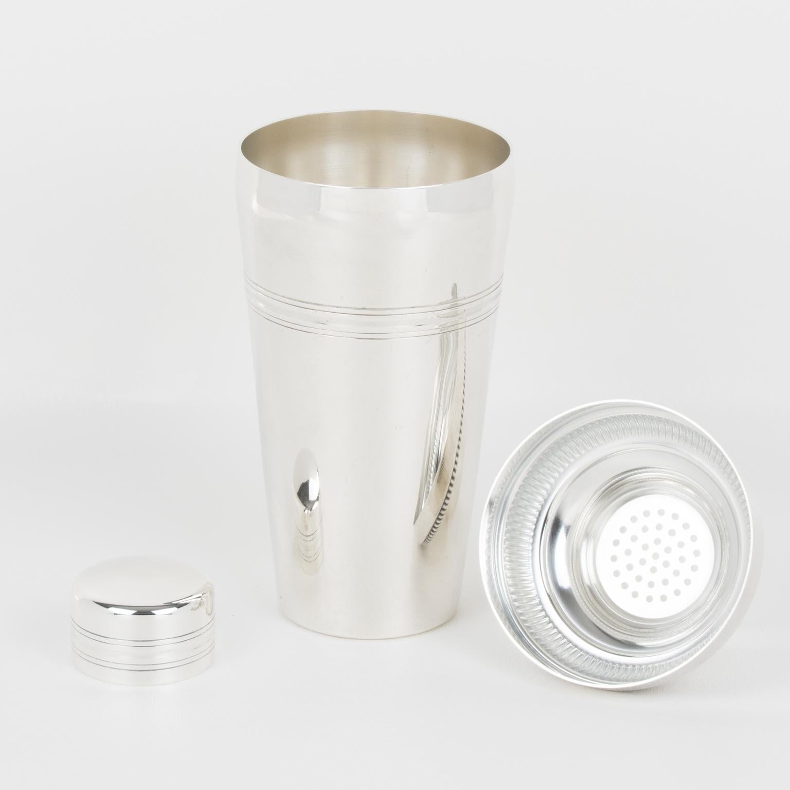 Art Deco Silver Plate Cocktail Shaker by Gelb, Paris 1940s For Sale 3