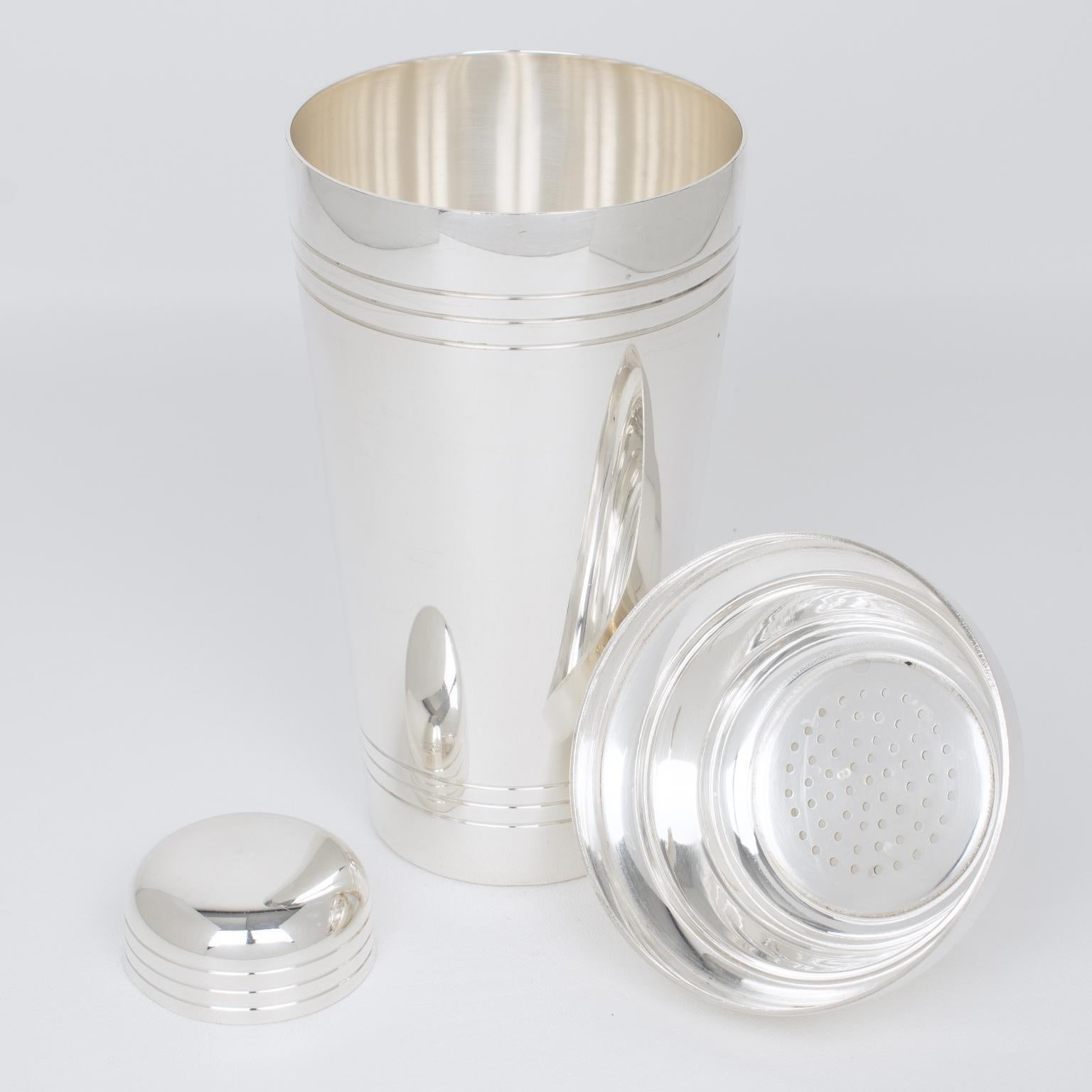 Coctelera Art Decó de chapa de plata de Roux-Marquiand París, años 40 en Bueno estado para la venta en Atlanta, GA