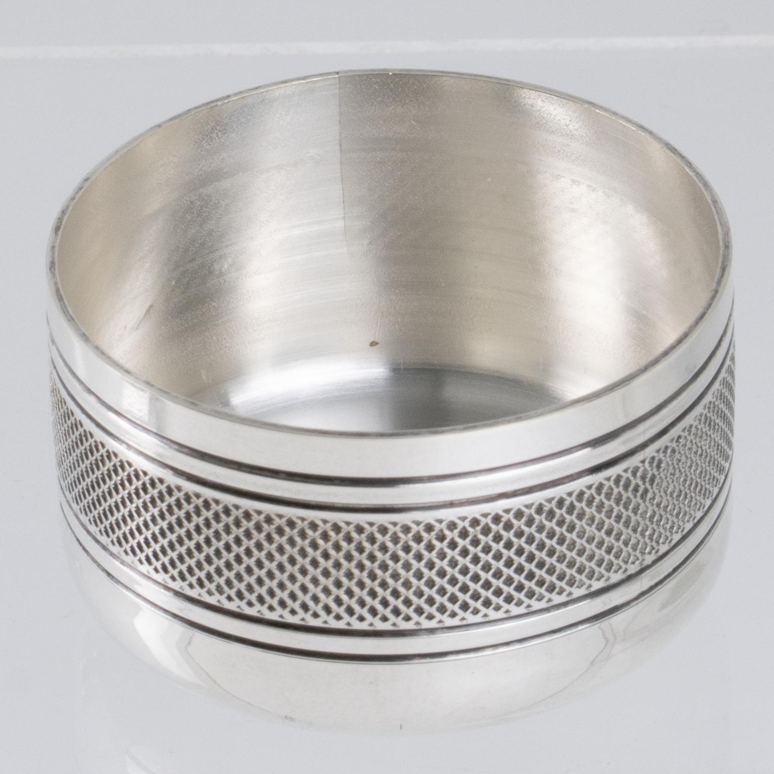 Art Deco Silver Plate Cocktail Shaker by Silversmith Gelb Paris For Sale 1