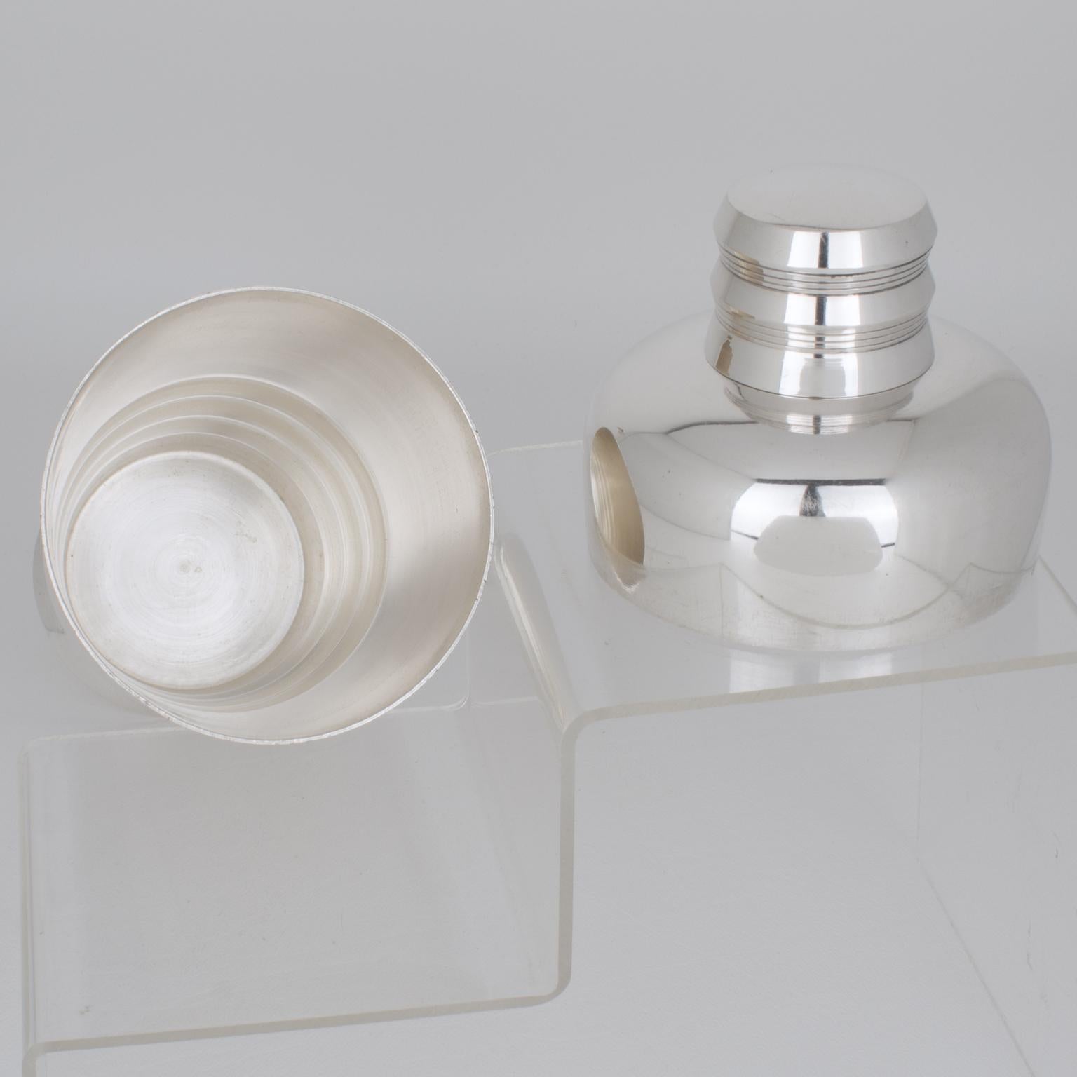 Art Deco Silver Plate Cocktail Shaker by Silversmith Memery France, 1940s For Sale 1