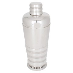 Shaker da cocktail in argento Art Déco dell'argentiere Memery France, anni '40