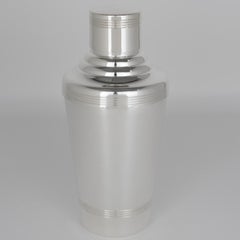 Art Deco Silver Plate Cocktail Shaker by Silversmith Stassart, Paris 1940s